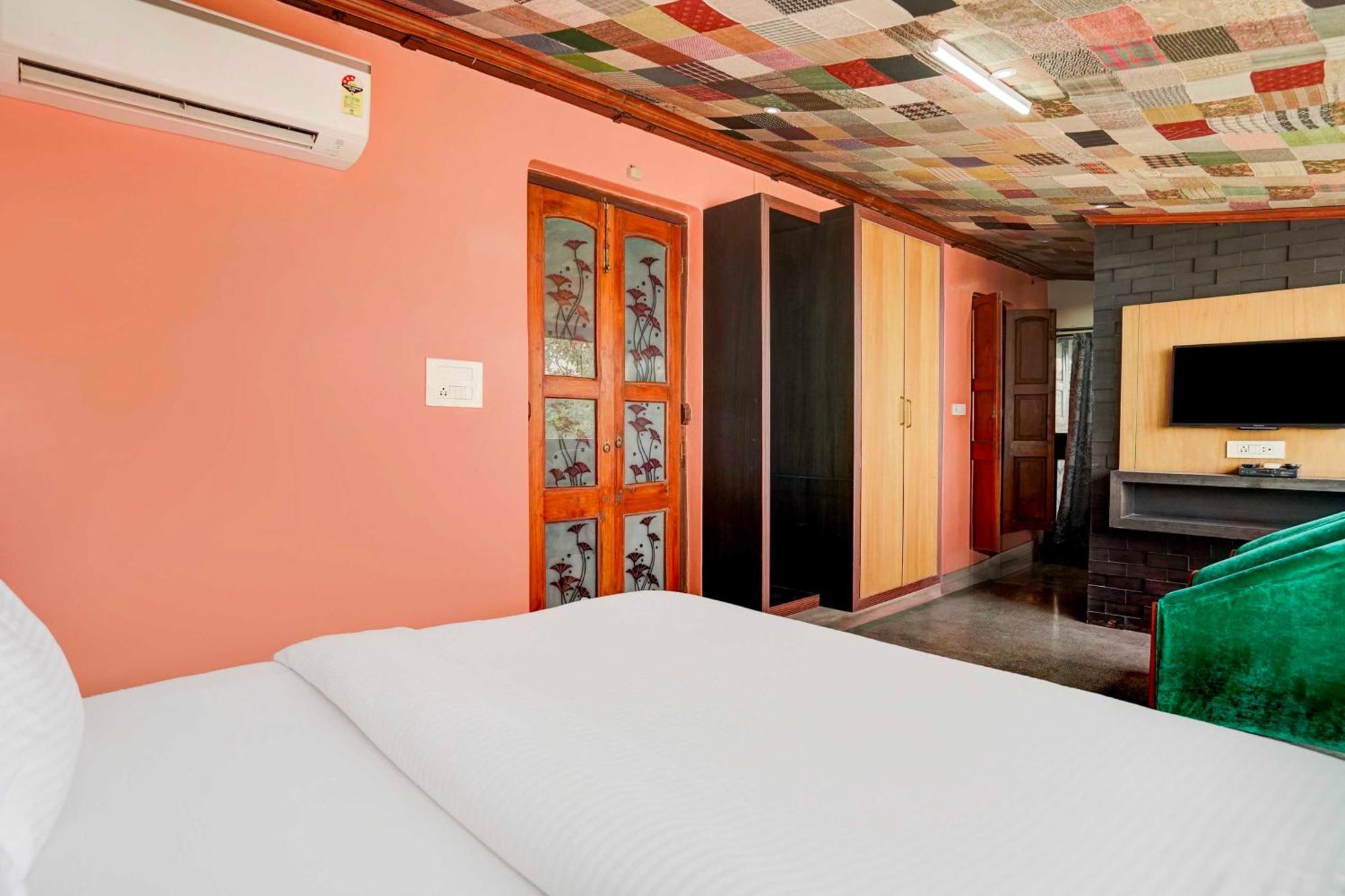 Townhouse Heritage Scindia Ghat Varanasi