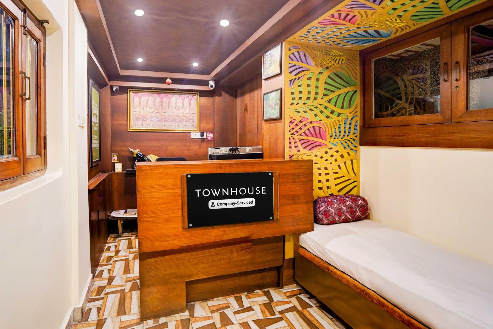 Townhouse Heritage Scindia Ghat Hotel 4*